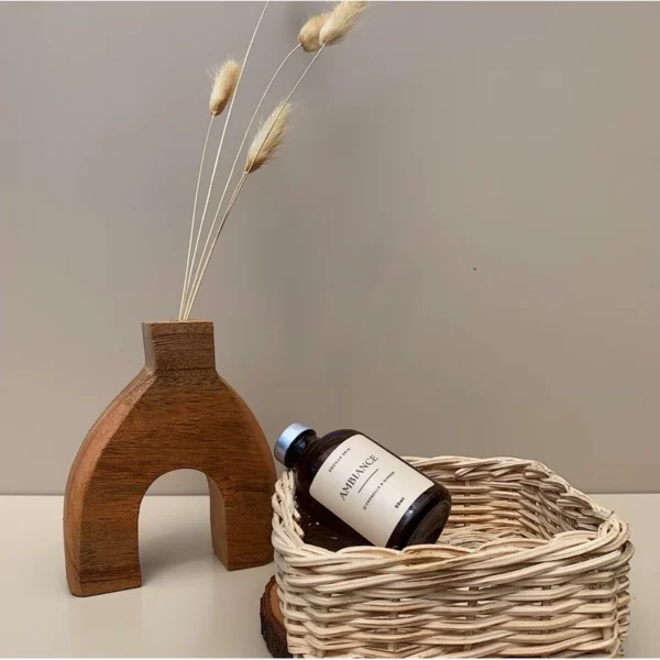 Basic Reed Diffuser by Oscilla - Image 4